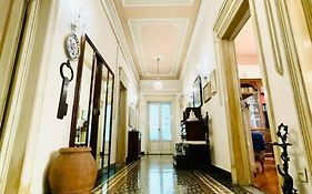 Antiques Lover'S Flat, Florence
